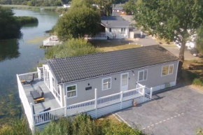 Chichester Lakeside Holiday Park Lakefront Lodge